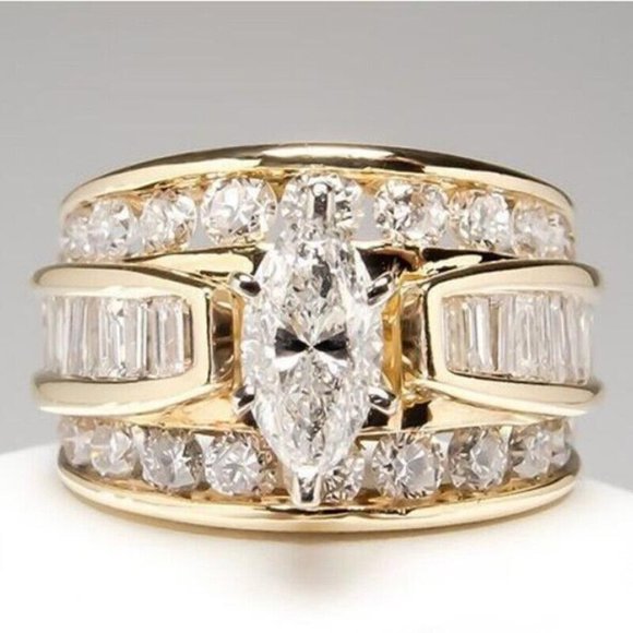 MARQUISE BRIDAL WEDDING RING - Picture 1 of 3